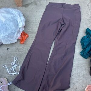 Old Navy Active High-Rise Flare Pants in Purple
